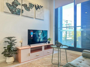 Stylish 1br1ba Apt In Footscray Pool Gym Wifi